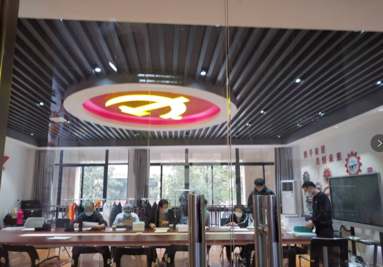 工作服廠家 物業(yè)保安服保潔服工作服招標(biāo)現(xiàn)場(chǎng)